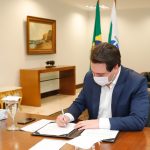 Governo do Paraná propõe R$ 100 milhões para compra de vacina contra o coronavírus